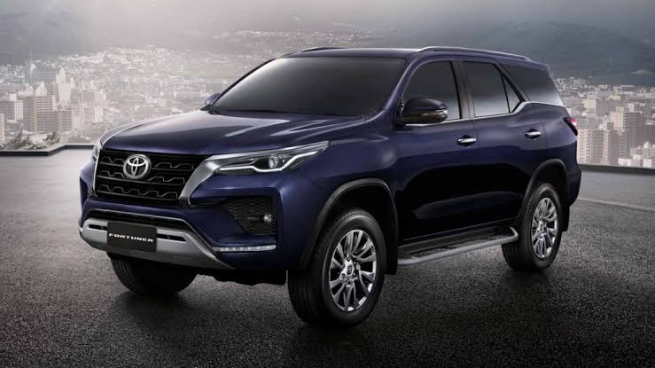 All New Facelift Toyota Fortuner 2020 2021 2022  Export Pictures Specifications All New Fortuner GR Sport Facelift,